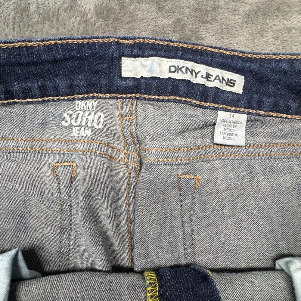 DKNY‎ Jeans Soho Cropped Denim Dark Wash Jeans Comfort Fit Women's Size 14 - Picture 4 of 10